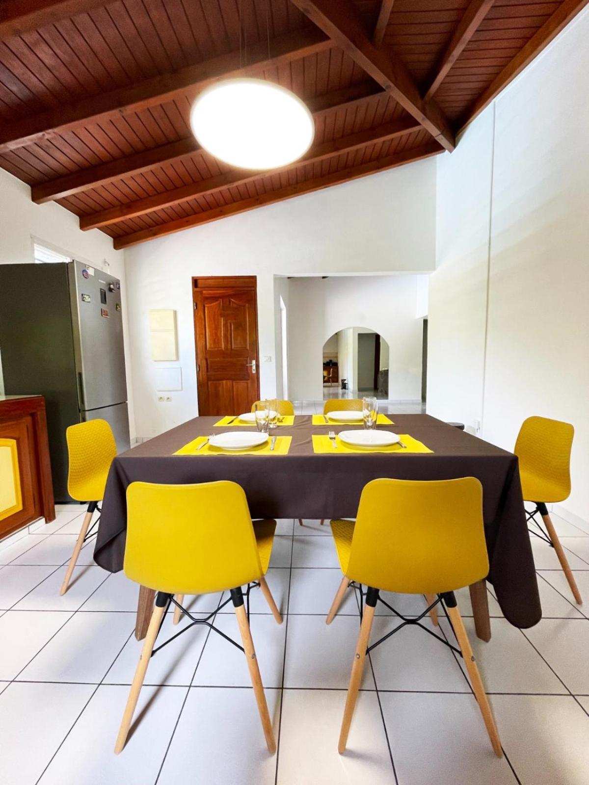 La Villa Ixora, Magnifique Villa Avec Piscine Лес Абимес Екстериор снимка